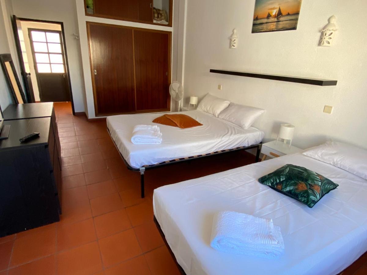 Summer House, Only 2 Minutes To The Beach In Vilamoura! Exterior foto